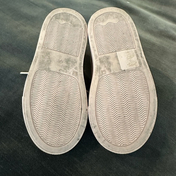 Common Projects Little Girls Achilles Leather Low-Top Sneaker. Blush size 25 - Picture 6 of 7